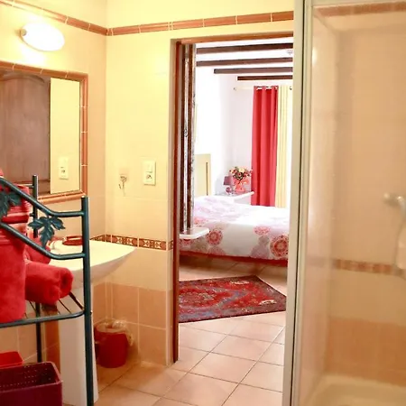 De 2 Chambres Avec Piscine Partagee Et Jardin Clos A Ocagnano A 4 Km De La Sorbo-Ocagnano